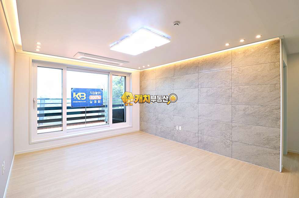 경기 화성만세구 남양읍 남양리 캐치 l 구옥 l 18711 l 한솔아트빌 l 복층 테라스 매매 매물번호 29537 사진 2