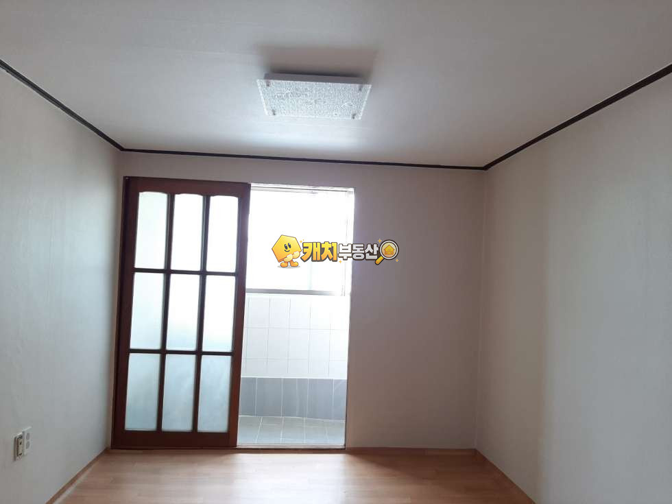 경기 포천시 선단동 캐치 l 구옥 l 31302 l 청송주택 l 쓰리룸 매매 매물번호 30889 사진 2