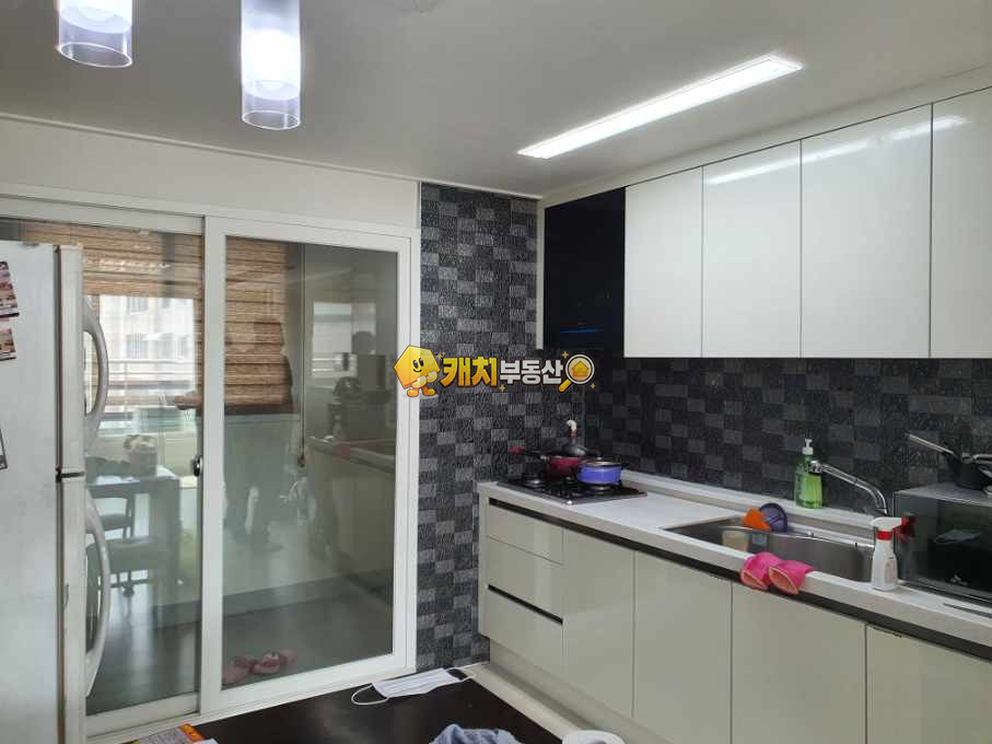 경기 포천시 어룡동 캐치 l 구옥 l 31440 l 뉴캐슬 l 쓰리룸 매매 매물번호 30905 사진 8