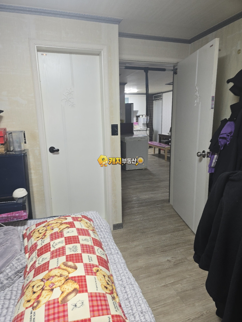 경기 화성만세구 송산면 사강리 캐치 l 구옥 l 32857 l 더원빌 l 쓰리룸 매매 매물번호 30899 사진 3