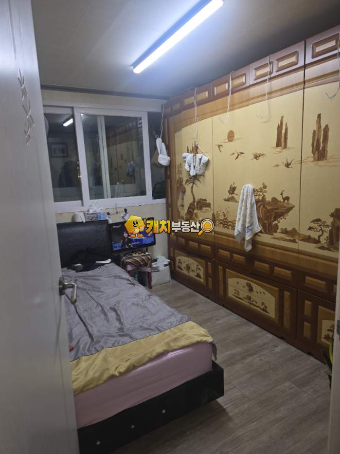 경기 화성만세구 송산면 사강리 캐치 l 구옥 l 32857 l 더원빌 l 쓰리룸 매매 매물번호 30899 사진 4