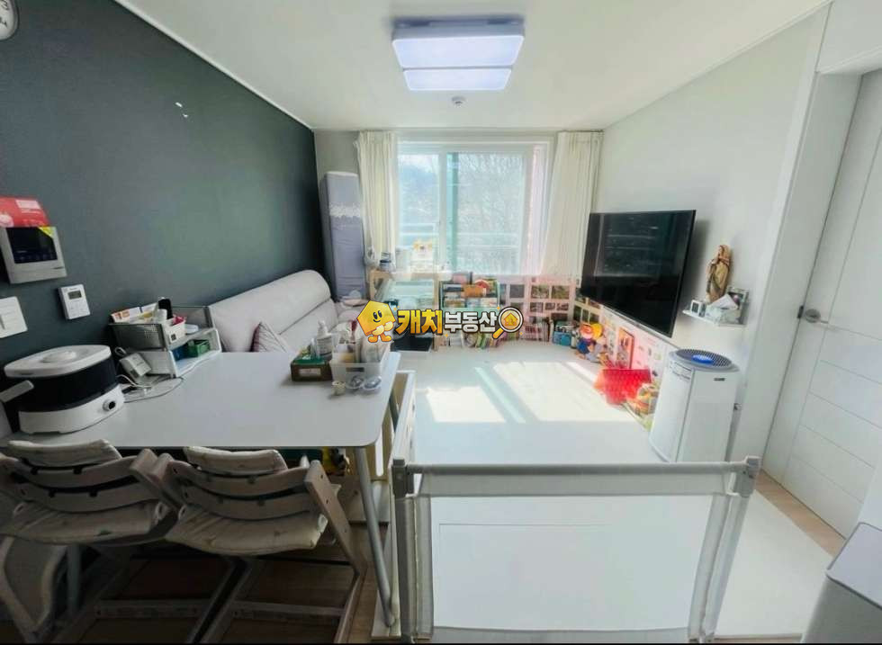 경기 남양주시 화도읍 묵현리 캐치 l 구옥 l 35106 l 그레이스빌 l 쓰리룸 화1 l 준신축 매매 매물번호 30777 사진 1