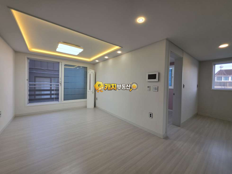 경기 수원권선구 세류동 캐치 l 구옥 l 35722 l 블루시티 3층 l 쓰리룸 매매 매물번호 31078 사진 1