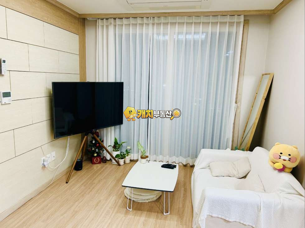 서울 은평구 대조동 캐치 l 구옥 l 35273 l 정익제이원 l 투룸 l 준신축 매매 매물번호 31082 사진 1
