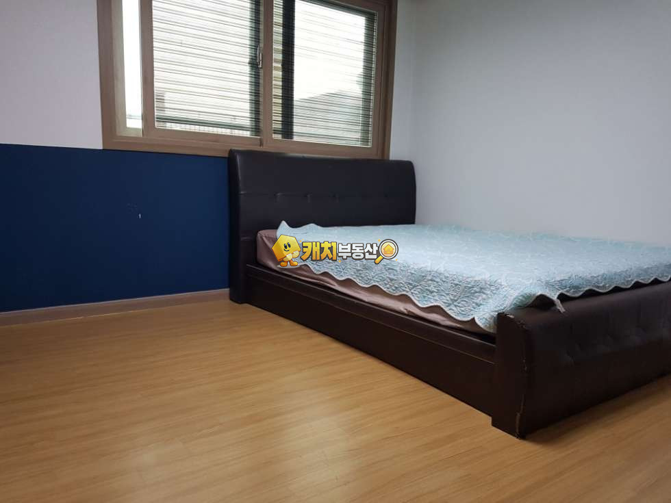 경기 남양주시 화도읍 마석우리 캐치 l 구옥 l 31539 l 지산파크빌 4층 l 쓰리룸 매매 매물번호 31125 사진 7