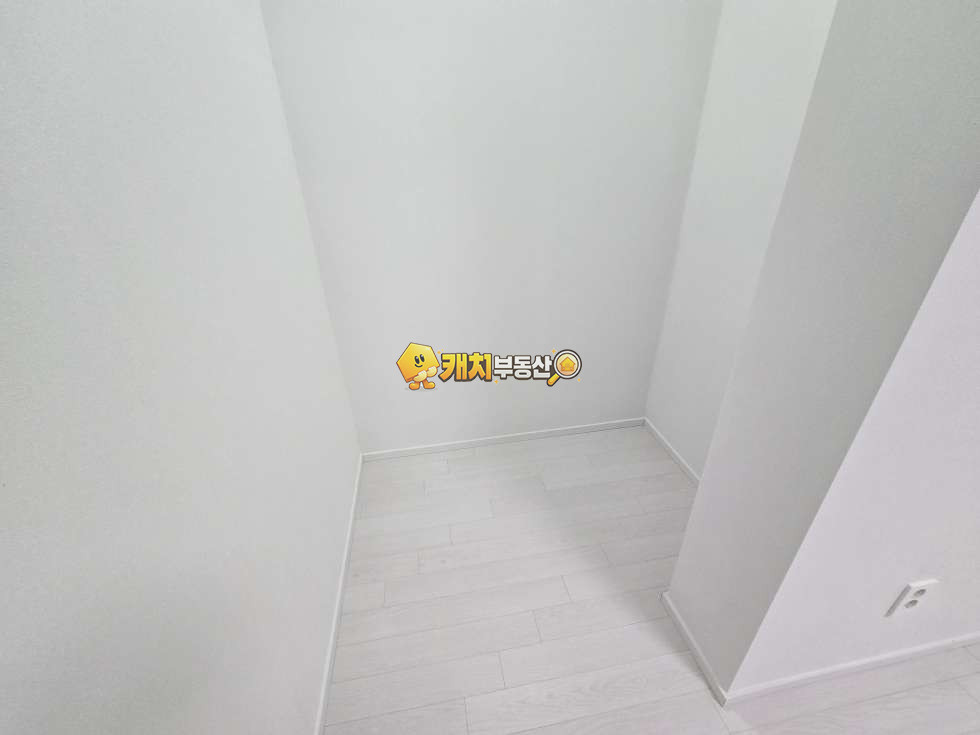 경기 포천시 어룡동 캐치 l 신축 l 34219 l 현대캐슬2차 l 쓰리룸 분양 매물번호 31130 사진 15