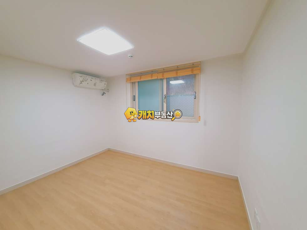 경기 성남분당구 궁내동 캐치 l 구옥 l 35543 l 부림베니치아 l 쓰리룸 l 준신축 매매 매물번호 31200 사진 10