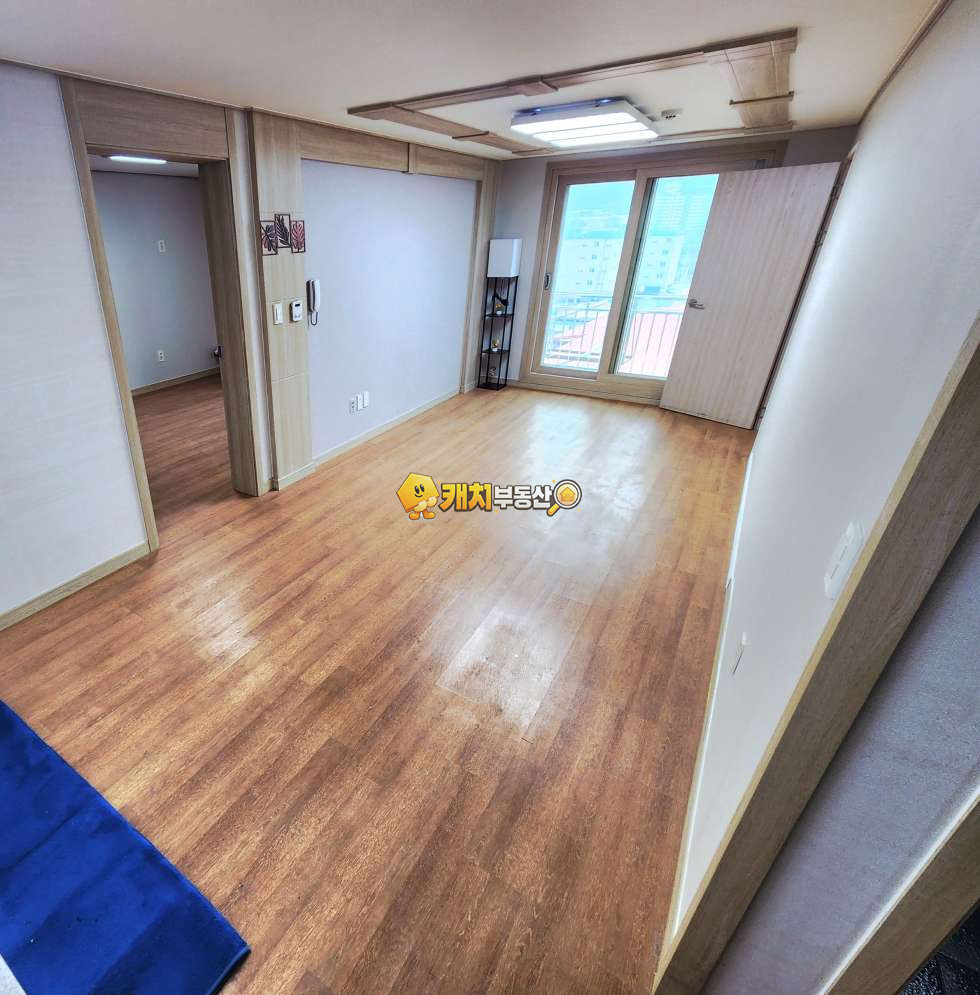 경기 안성시 죽산면 죽산리 캐치 l 준신축 l 35859 l 석천빌하우스 5층 l 투룸 매매 매물번호 31239 사진 4