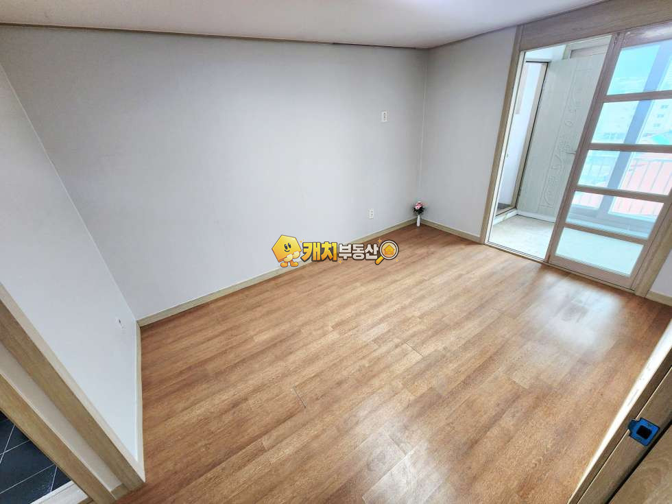 경기 안성시 죽산면 죽산리 캐치 l 준신축 l 35859 l 석천빌하우스 5층 l 투룸 매매 매물번호 31239 사진 8