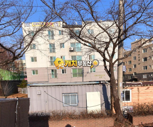 경기 김포시 대곶면 율생리 캐치 l 준신축 l 35888 l 미래아트빌 3층 l 쓰리룸 매매 매물번호 31272 사진 1