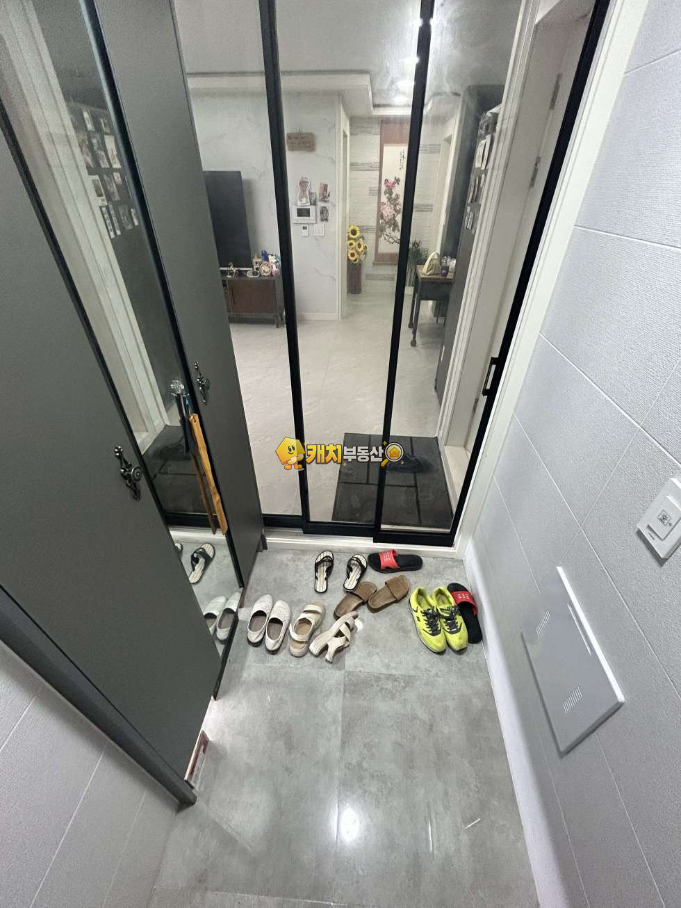 경기 고양일산동구 식사동 캐치 l 준신축 l 35900 l 한울하임 3층 l 쓰리룸 매매 매물번호 31284 사진 3