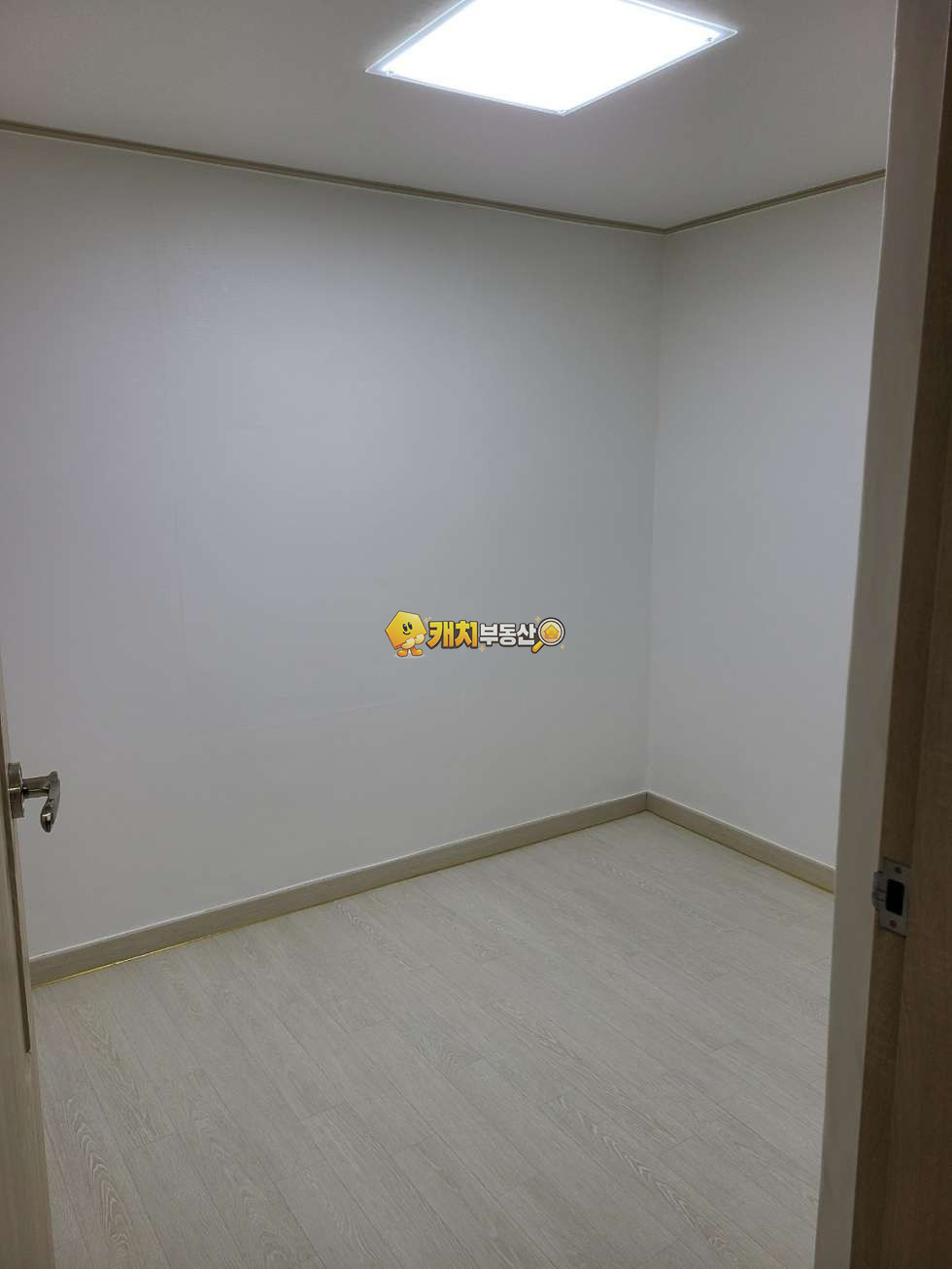 경기 성남중원구 하대원동 캐치 l 구옥 l 29459 l 동현그린주택 l 쓰리룸 화1 l 빌라 매매 매물번호 31298 사진 6