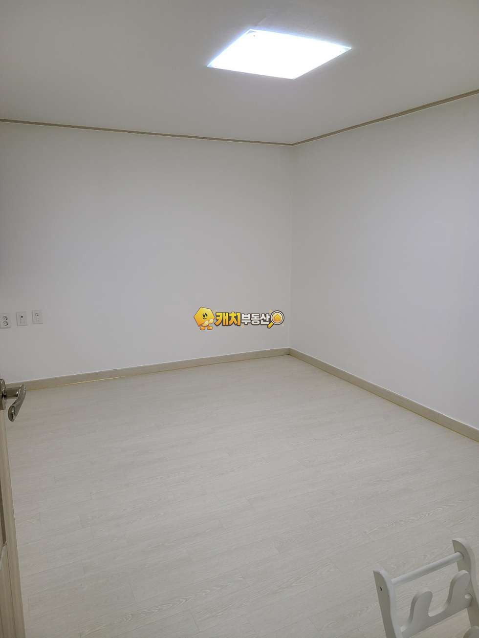 경기 성남중원구 하대원동 캐치 l 구옥 l 29459 l 동현그린주택 l 쓰리룸 화1 l 빌라 매매 매물번호 31298 사진 10