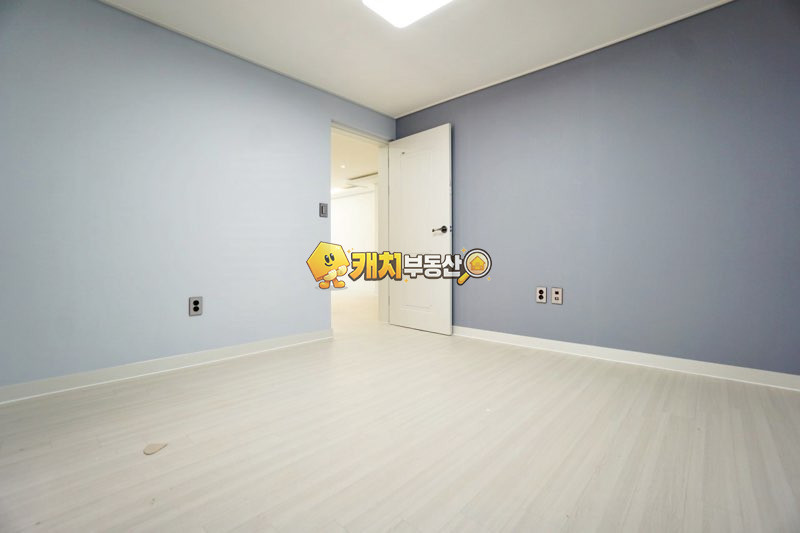 경기 수원권선구 탑동 캐치 l 준신축 l 34269 l 광명주택 2층 l 쓰리룸 매매 매물번호 31311 사진 7