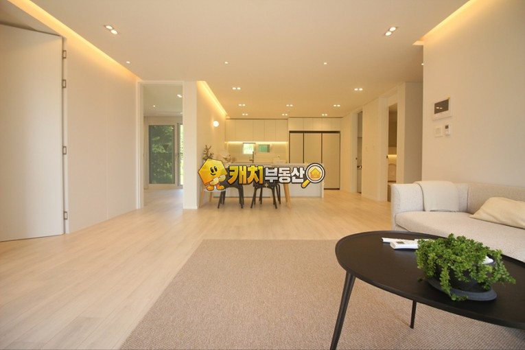 경기 광주시 초월읍 산이리 캐치 l 신축 l 18244 l 스카이힐 l 쓰리룸 l 테라스 분양 매물번호 24901 사진 10