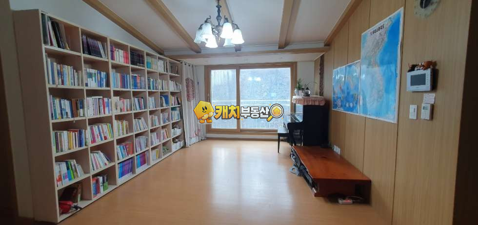 경기 구리시 교문동 캐치 l 구옥 l 10587 l 타운하우스더힐 l 쓰리룸 l 갭투자 매매 매물번호 31412 사진 2