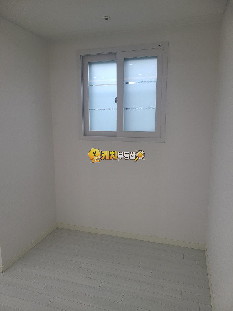 서울 양천구 목동 캐치 l 구옥 l 30761 l 와이앤비 l 쓰리룸 l 테라스 매매 매물번호 31462 사진 2