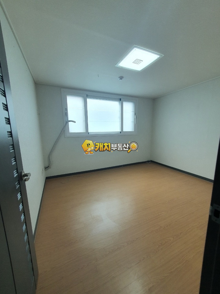 경기 군포시 금정동 캐치 l 구옥 l 14297 l 행복아파트 l 포룸 l 복층 매매 매물번호 31485 사진 2