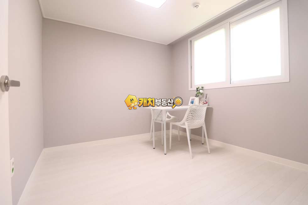 경기 화성만세구 우정읍 화산리 캐치 l 구옥 l 33838 l 엠팰리스 l 쓰리룸 분양 매물번호 31192 사진 5