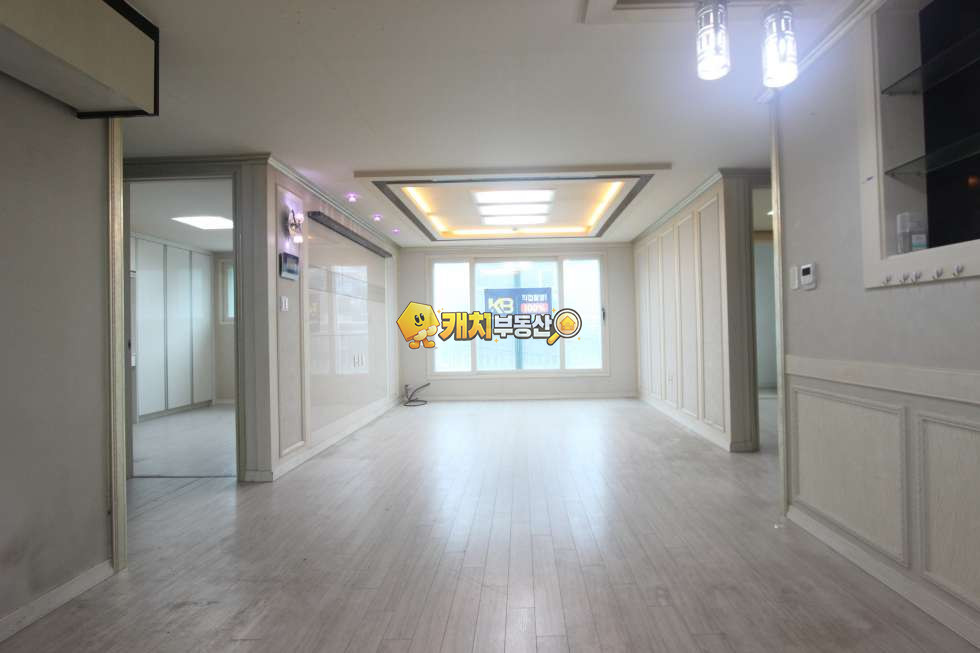경기 고양일산서구 덕이동 캐치 l 구옥 l 28038 l 디오빌 l 쓰리룸 매매 매물번호 31526 사진 1