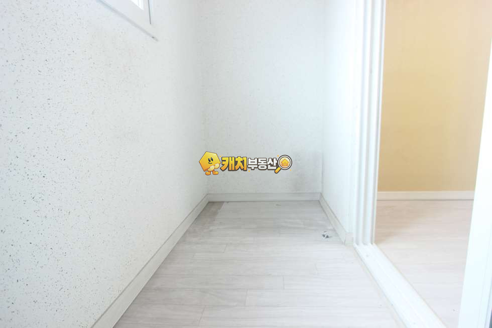 경기 고양일산서구 덕이동 캐치 l 구옥 l 28038 l 디오빌 l 쓰리룸 매매 매물번호 31526 사진 11