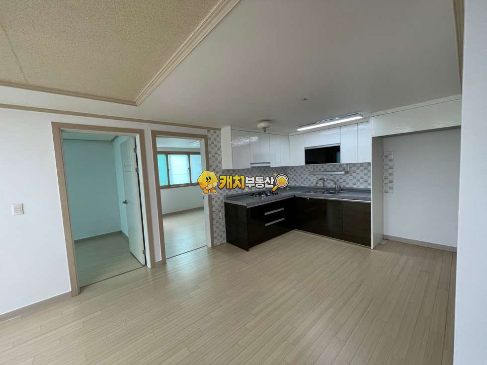 경기 시흥시 미산동 캐치 l 구옥 l 34418 l 미산캐슬 5층 l 쓰리룸 매매 매물번호 31636 사진 6
