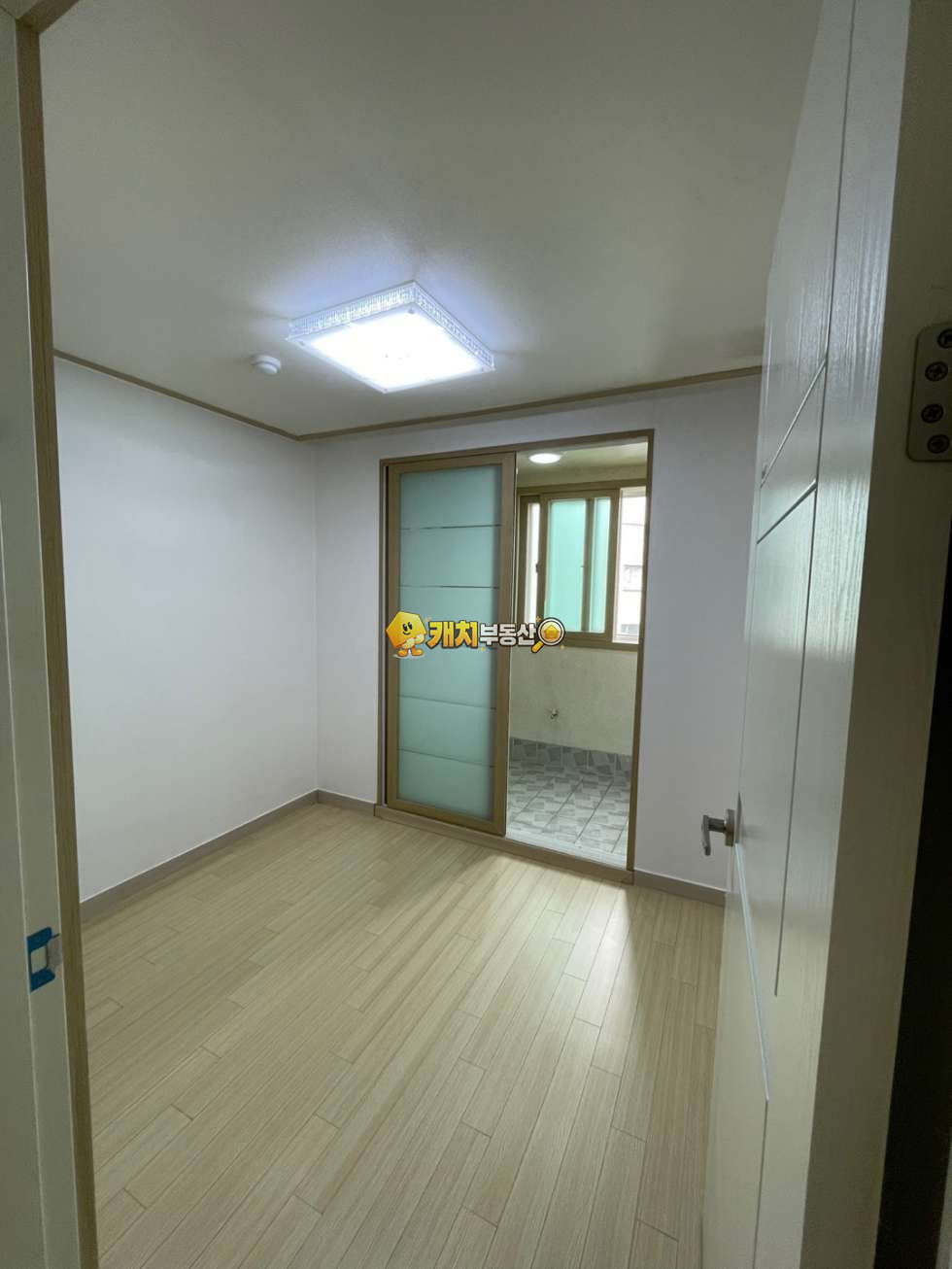 경기 시흥시 미산동 캐치 l 구옥 l 34418 l 미산캐슬 5층 l 쓰리룸 매매 매물번호 31636 사진 10