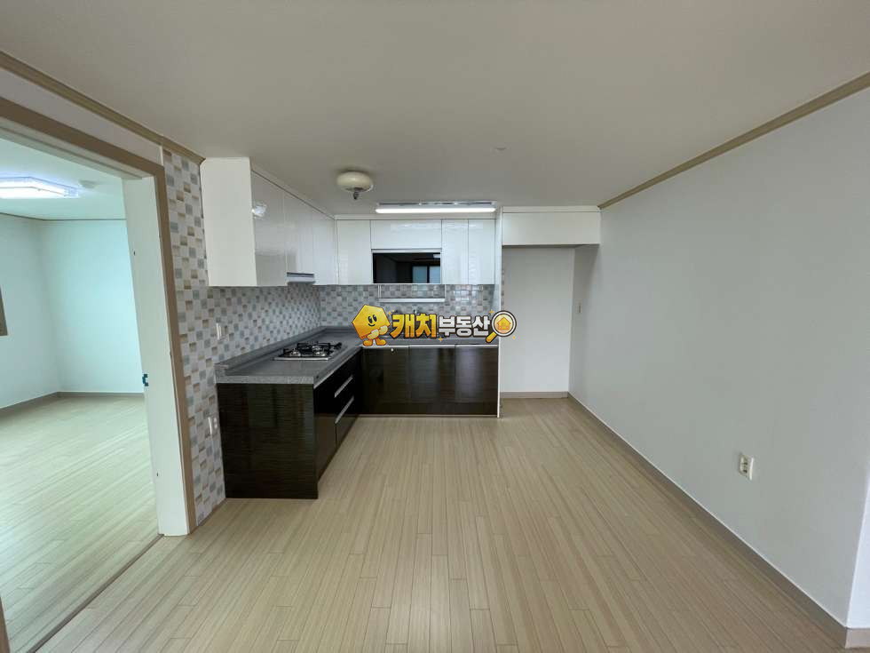 경기 시흥시 미산동 캐치 l 구옥 l 34418 l 미산캐슬 5층 l 쓰리룸 매매 매물번호 31636 사진 17