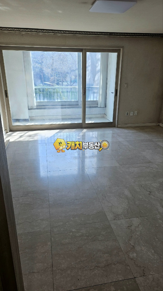 경기 양주시 장흥면 교현리 캐치 l 구옥 l 31575 l 송추우리스페이스 1층 l 오룸 매매 매물번호 31642 사진 7