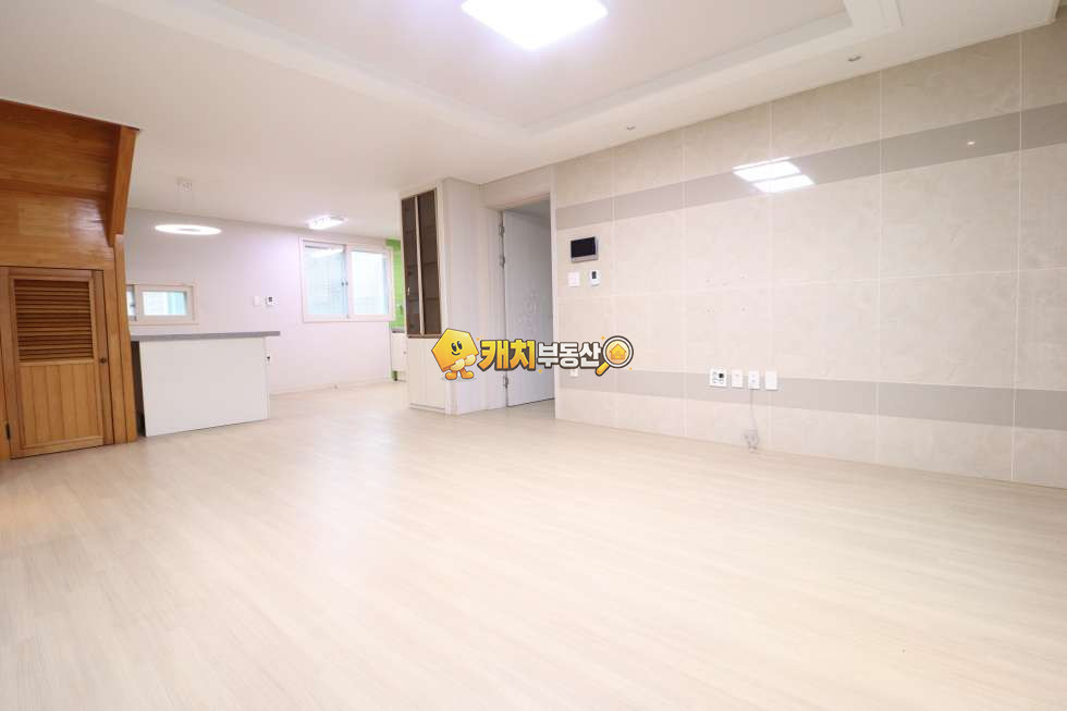 경기 광주시 곤지암읍 곤지암리 캐치 l 구옥 l 25731 l 휴그린빌 4층 l 쓰리룸 복층테라스 매매 매물번호 31658 사진 8