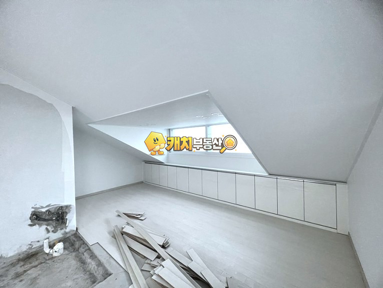경기 안양만안구 안양동 캐치 l 신축 l 21720 l 미담채 l 복층 테라스 분양 매물번호 31702 사진 3