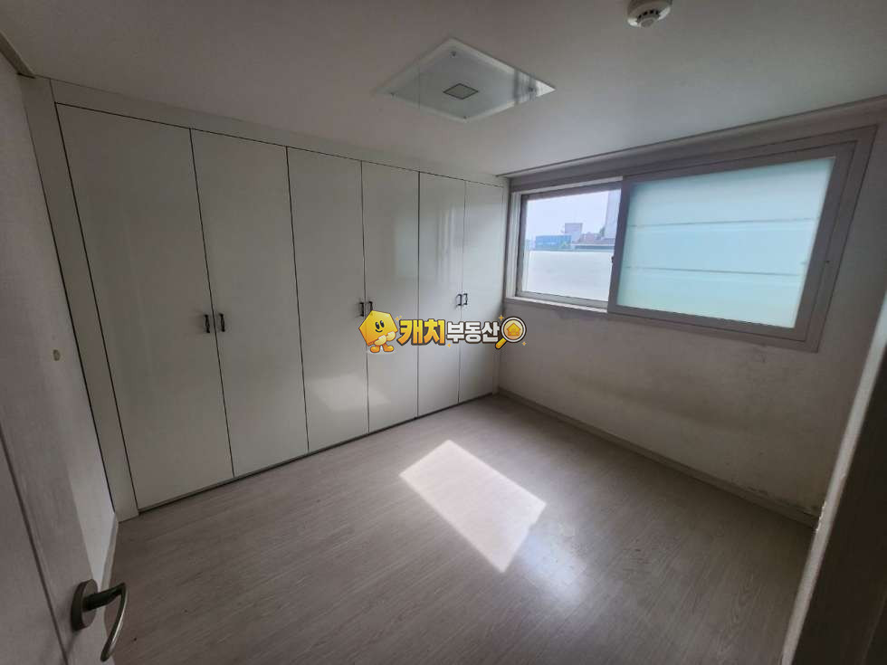 서울 서대문구 홍은동 캐치 l 구옥 l 30698 l 골드캐슬 4층 l 쓰리룸 l 갭투자 매매 매물번호 31750 사진 12