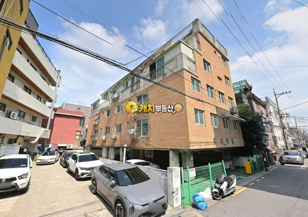 서울 양천구 신월동 캐치 l 구옥 l 35956 l 골드타운 3층 l 쓰리룸 매매 매물번호 31421 사진 1