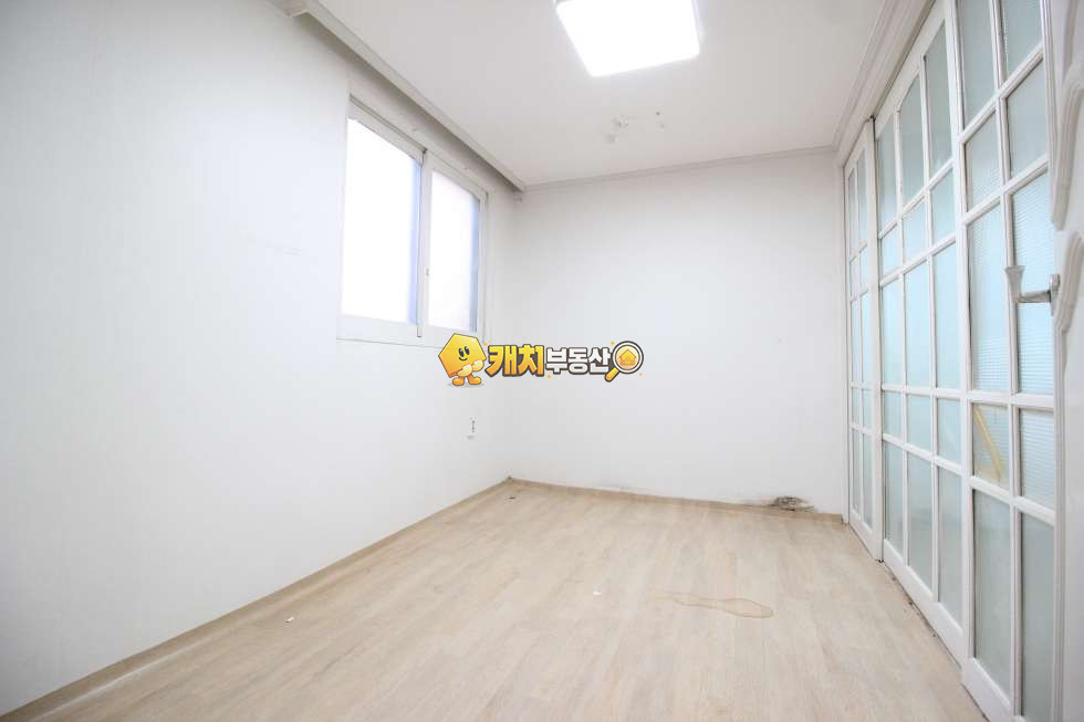 경기 남양주시 화도읍 금남리 캐치 l 구옥 l 21296 l 그랜드빌라 1층 l 쓰리룸 매매 매물번호 31778 사진 17