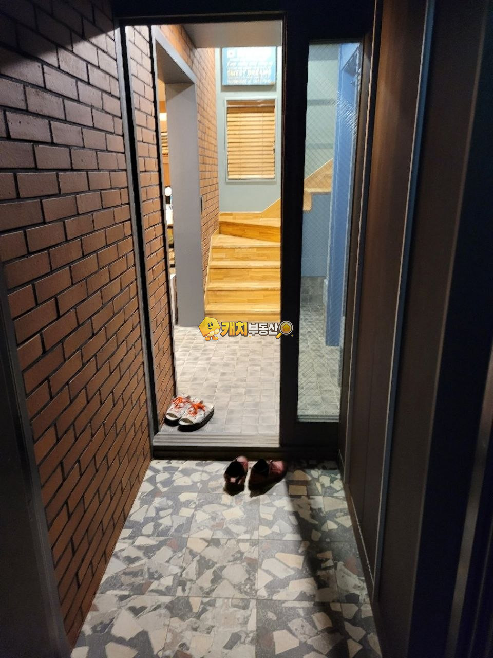 경기 용인처인구 양지읍 주북리 캐치 l 준신축 l 36036 l 주북리 단독주택 l 투룸복층 매매 매물번호 31583 사진 5
