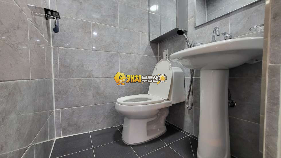경기 포천시 소흘읍 송우리 캐치 l 준신축 l 25780 l 베르체 4층 l 오룸 복층테라스 매매 매물번호 31809 사진 5