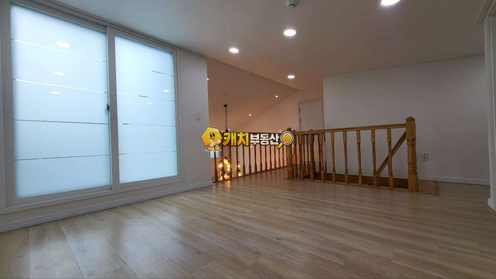 경기 포천시 소흘읍 송우리 캐치 l 준신축 l 25780 l 베르체 4층 l 오룸 복층테라스 매매 매물번호 31809 사진 18