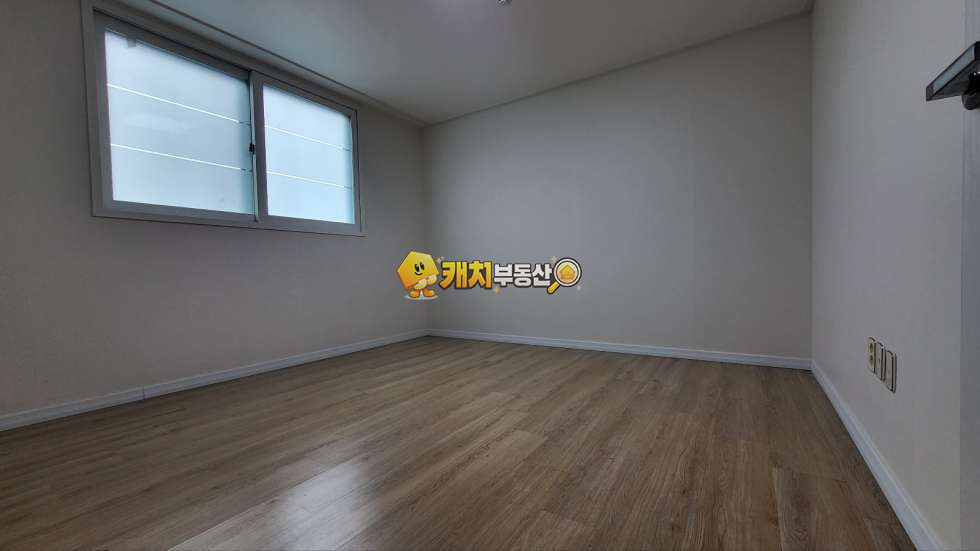경기 포천시 소흘읍 송우리 캐치 l 준신축 l 25780 l 베르체 4층 l 오룸 복층테라스 매매 매물번호 31809 사진 21