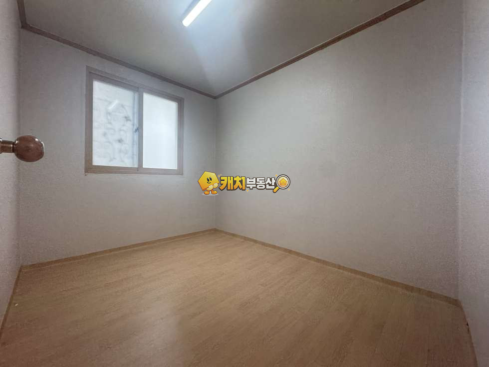 경기 부천오정구 원종동 캐치 l 구옥 l 32450 l 수정타운 5층 l 투룸 매매 매물번호 31844 사진 4