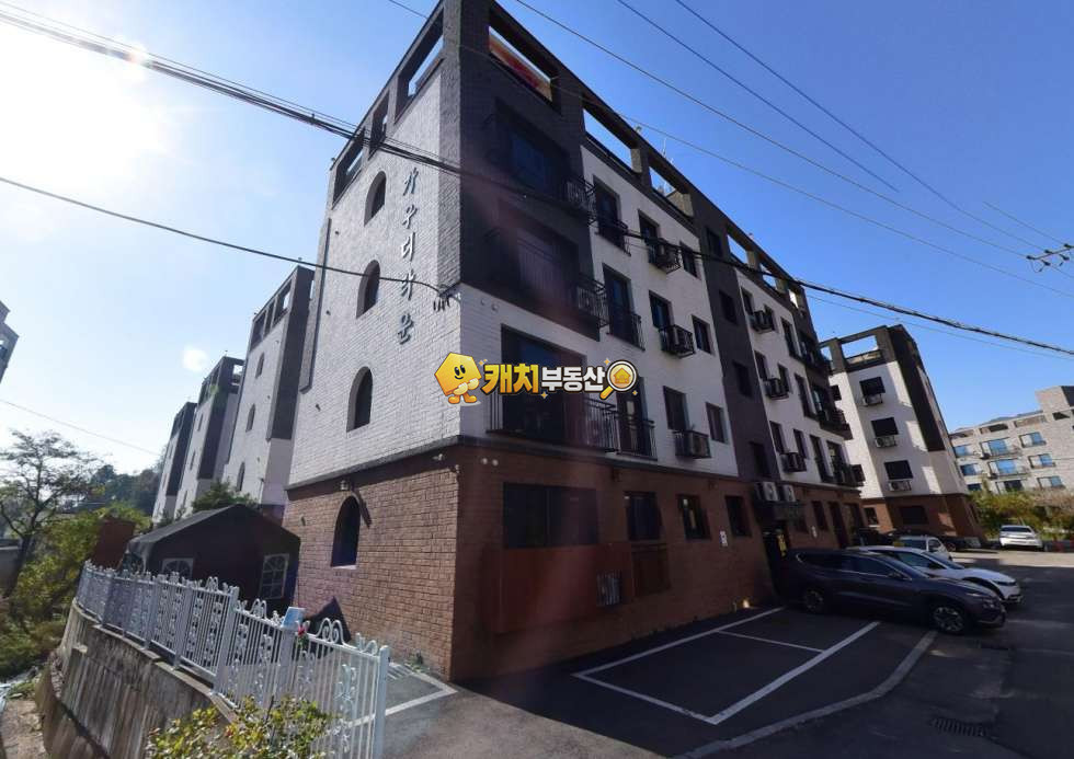 경기 포천시 선단동 캐치 l 준신축 l 31256 l 가우디타운 4층 l 쓰리룸 매매 매물번호 31868 사진 1