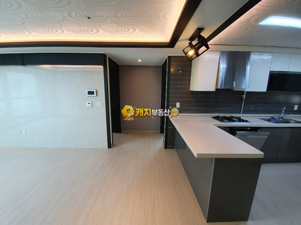 경기 고양일산동구 문봉동 캐치 l 구옥 l 31626 l 성동힐타운 l 쓰리룸 l 갭투자 매매 매물번호 31894 사진 6