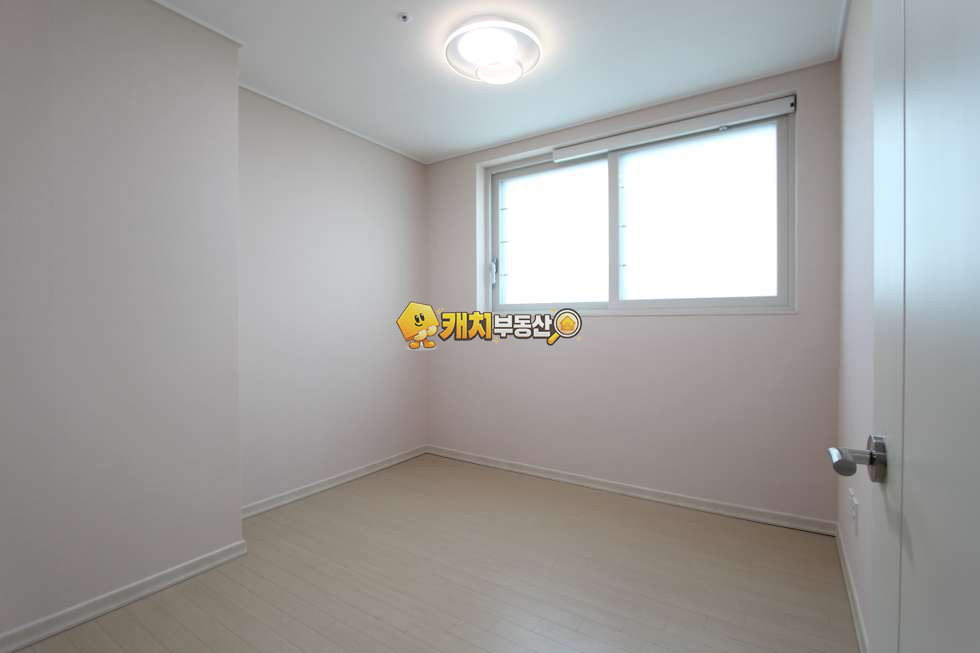 경기 군포시 도마교동 캐치 l 신축 l 23128 l 썬팰리스 l 쓰리룸 l 주거용오피스텔 분양 매물번호 31947 사진 10