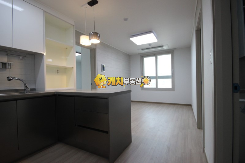 서울 영등포구 영등포동7가 캐치 l 준신축 l 14835 l 루브르시티 11층 l 투룸 매매 매물번호 31977 사진 2