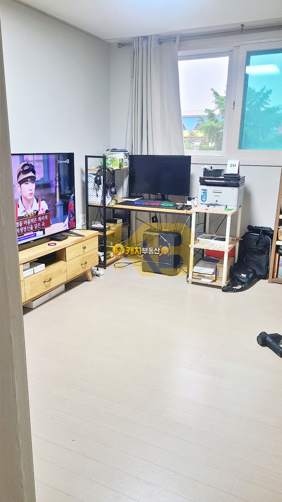 경기 남양주시 화도읍 마석우리 캐치 l 준신축 l 23590 l 지산타운힐 5층 l 쓰리룸 복층테라스 매매 매물번호 31777 사진 3