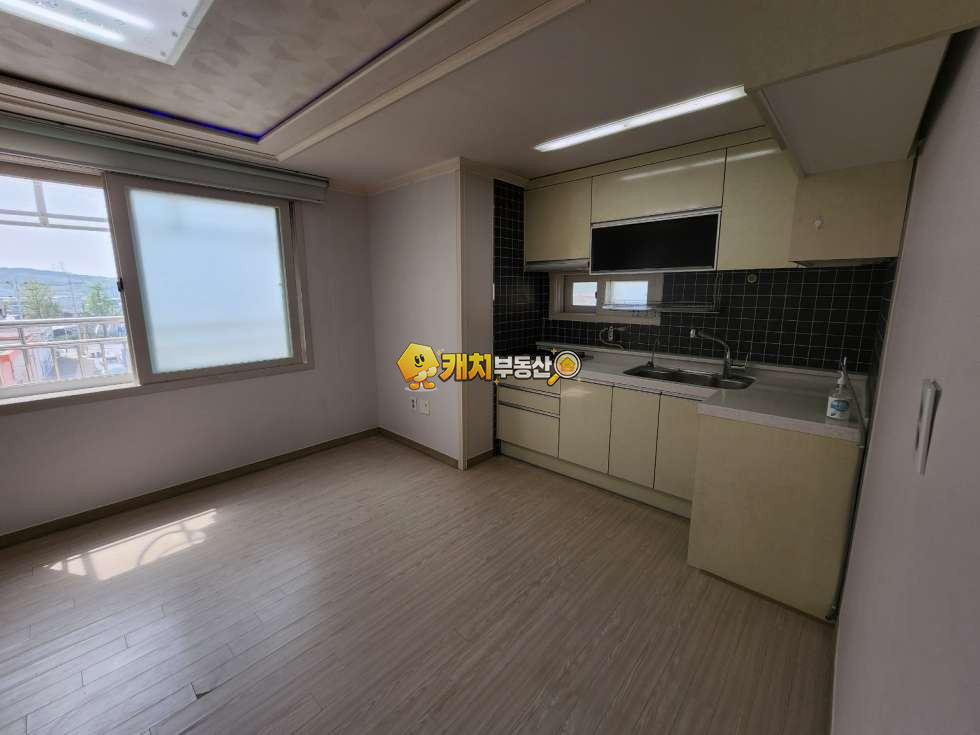경기 고양덕양구 내유동 캐치 l 구옥 l 26662 l 화인빌 3층 l 쓰리룸 매매 매물번호 32008 사진 2