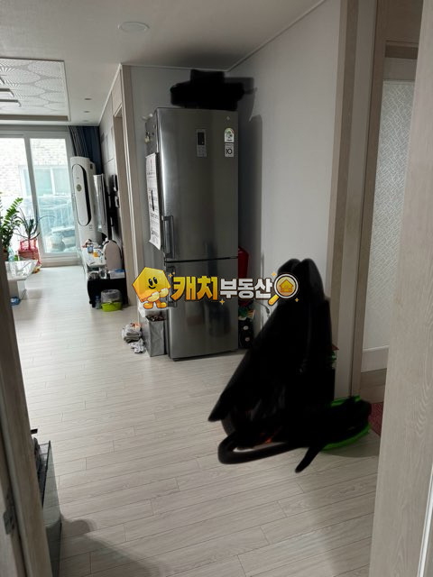 경기 수원장안구 조원동 캐치 l 준신축 l 31930 l 뜨레모아 4층 l 쓰리룸 매매 매물번호 32025 사진 3