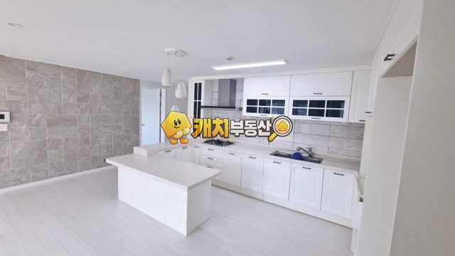 경기 고양일산동구 식사동 캐치 l 구옥 l 27947 l 디팰리스 l 쓰리룸 복층 매매 매물번호 32027 사진 2