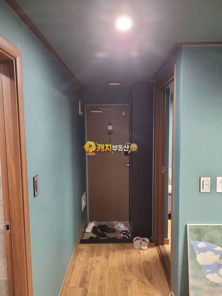 인천 연수구 동춘동 캐치 l 구옥 l 29709 l 파크빌 4층 l 쓰리룸 매매 매물번호 32042 사진 3