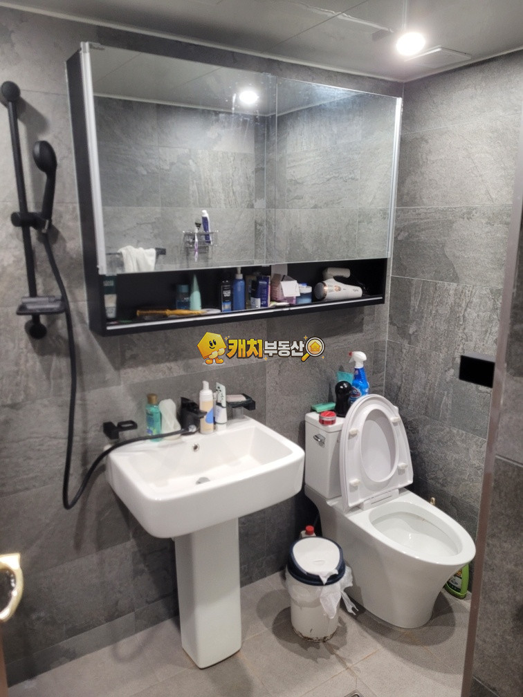 인천 연수구 동춘동 캐치 l 구옥 l 29709 l 파크빌 4층 l 쓰리룸 매매 매물번호 32042 사진 9