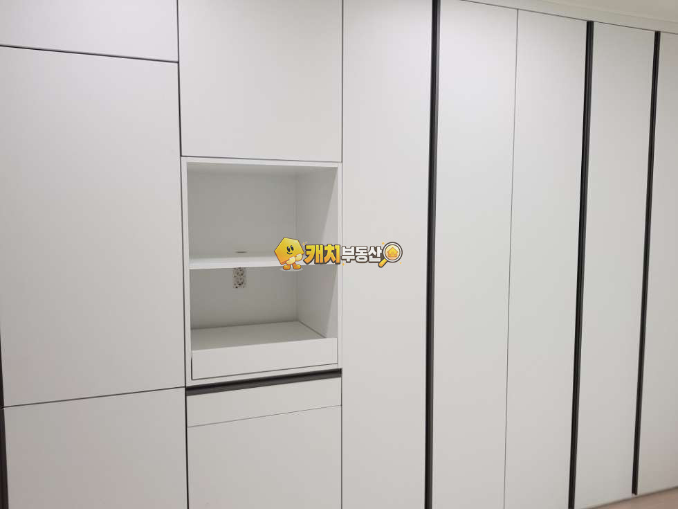 인천 영종구 운서동 캐치 l 준신축 l 34577 l 솔리움센텀스카이 l 일점오룸 매매 매물번호 32044 사진 3